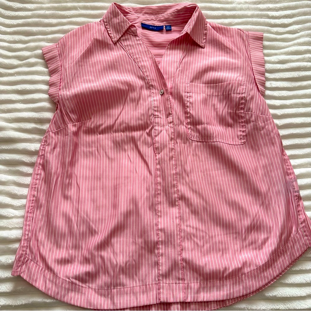 Sleeveless Blouse